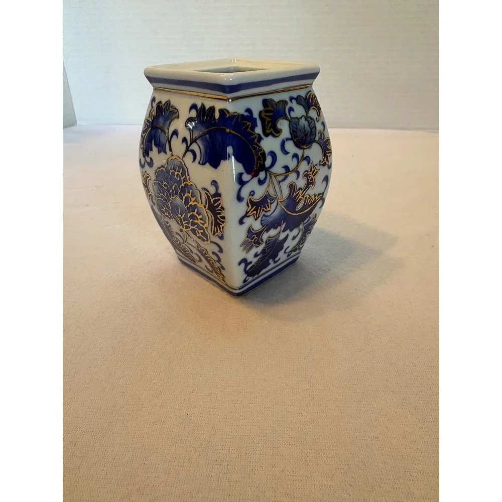 Blue and White Floral Ceramic Square Vase Gold Gilt Chinoiserie Decor Small‎